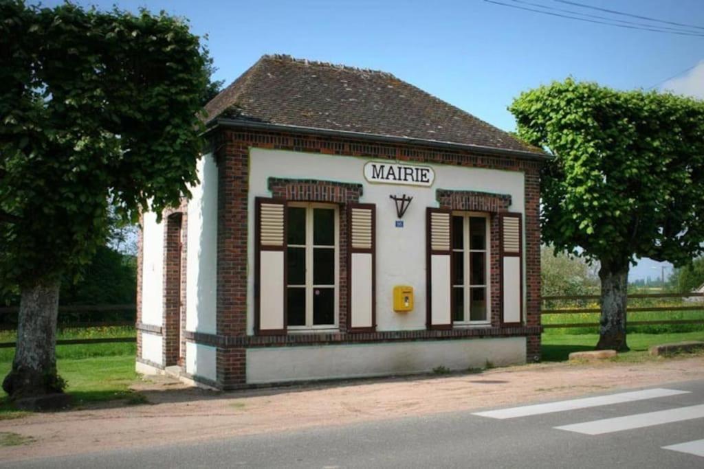 Domaine De Tardais, Ideal Famille Avec Piscine Et Nombreux Loisirs 瑟农什 外观 照片