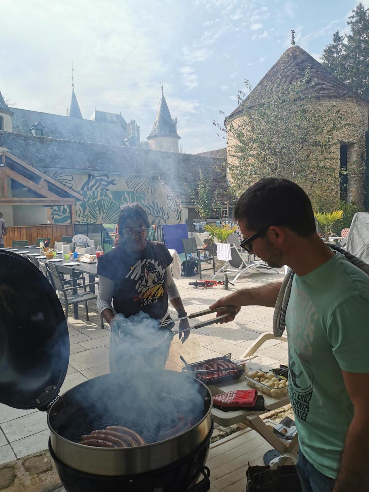 Domaine De Tardais, Ideal Famille Avec Piscine Et Nombreux Loisirs 瑟农什 外观 照片